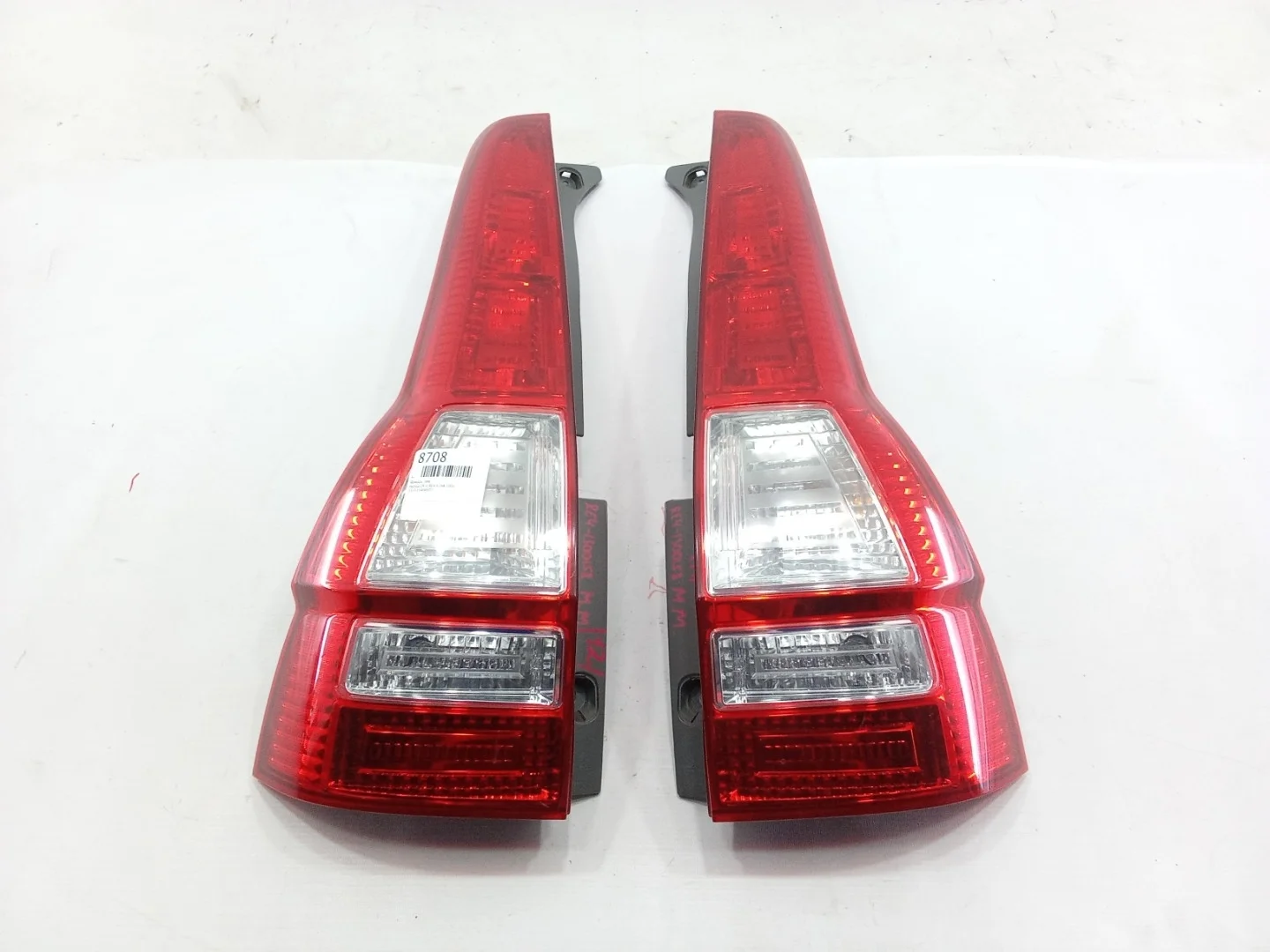 Фонарь Honda CR-V 2006 RE4