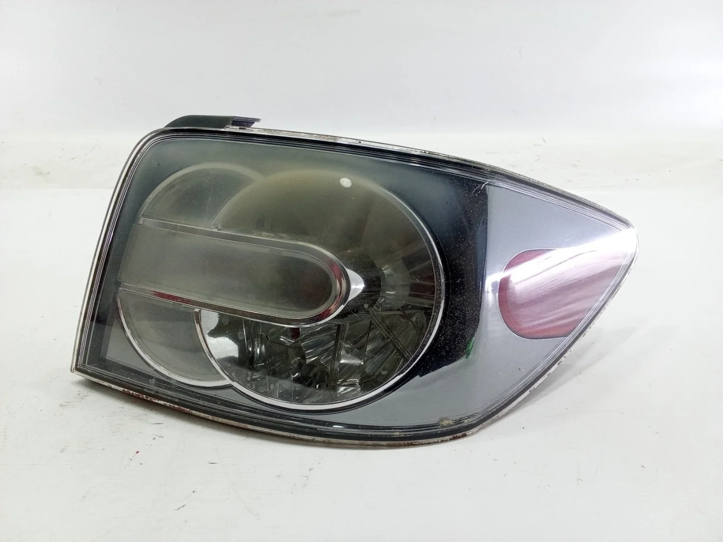 Фонарь Mazda CX-7 2008 ER3P