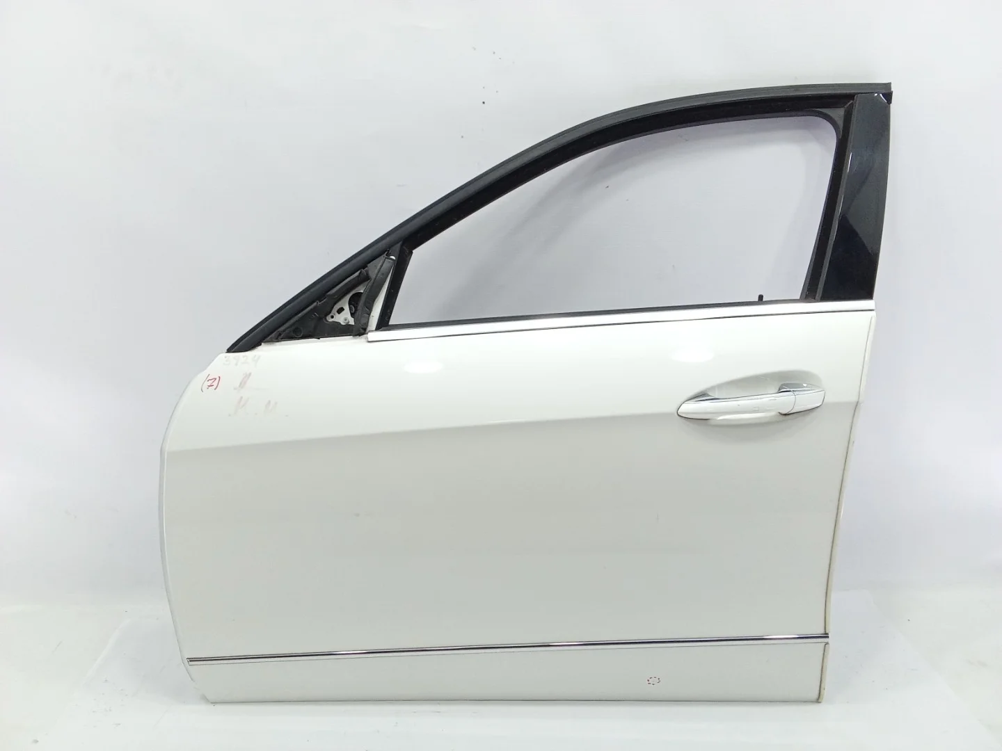 Дверь Mercedes-Benz -Class 2011 W212