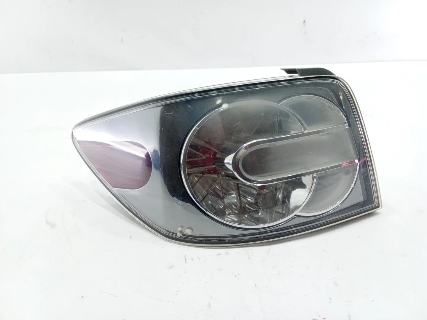 Фонарь Mazda CX-7 2007 ER3P