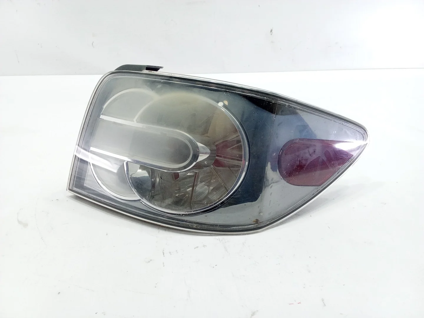 Фонарь Mazda CX-7 2007 ER3P