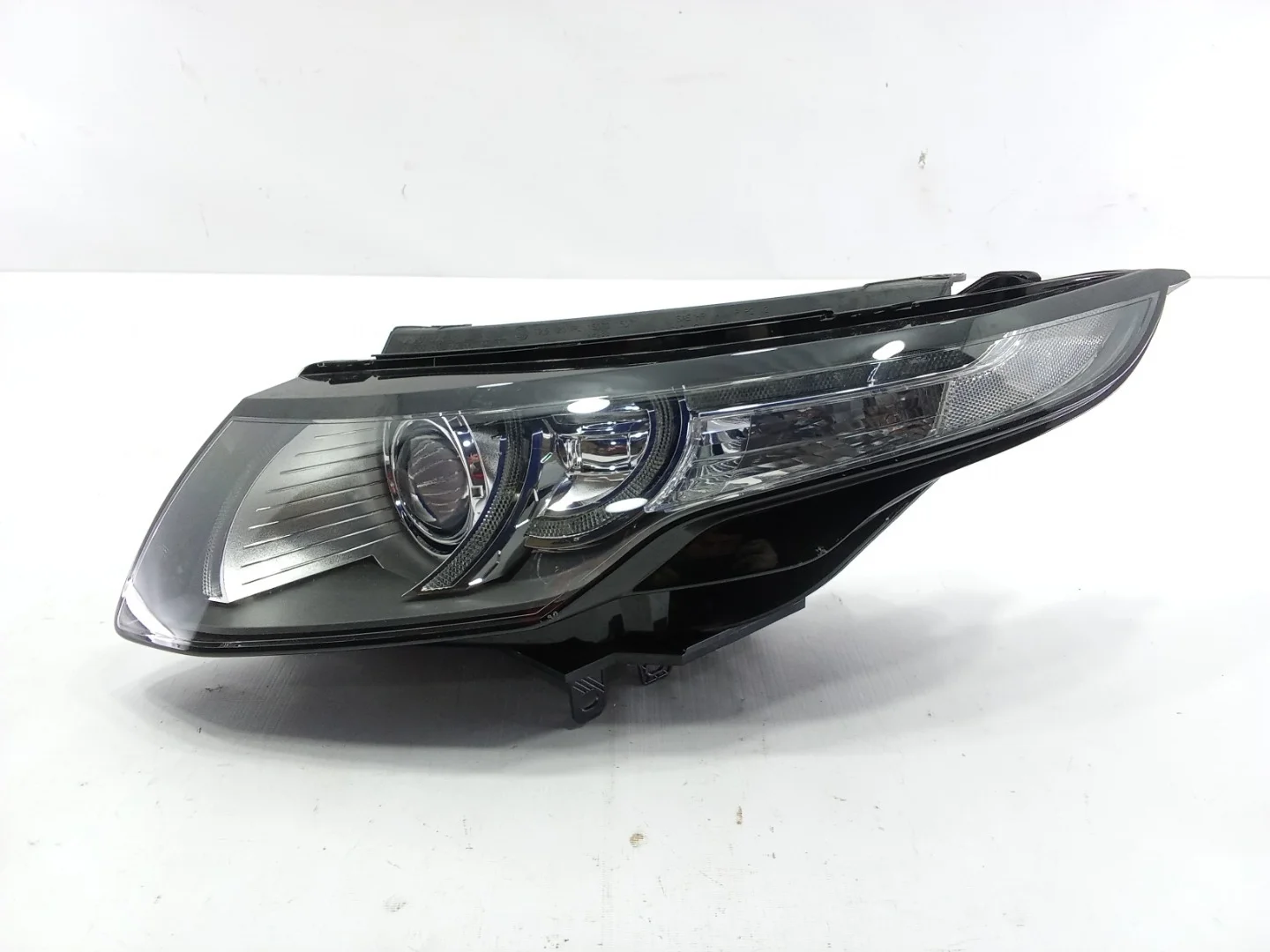 Фара Land Rover Range Evoque 2012 L538
