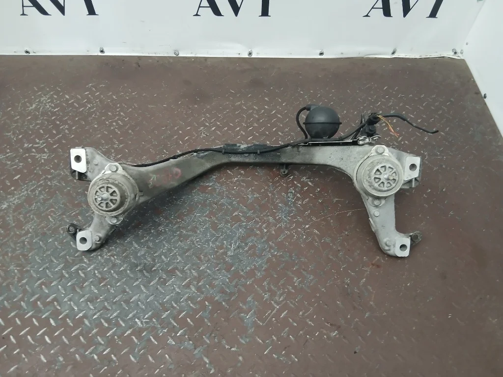 Балка двигателя Porsche Cayenne CRCA