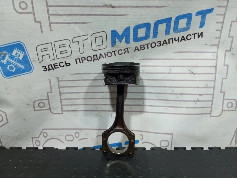 Поршень с шатуном Kia Rio G4FC 2010-2017