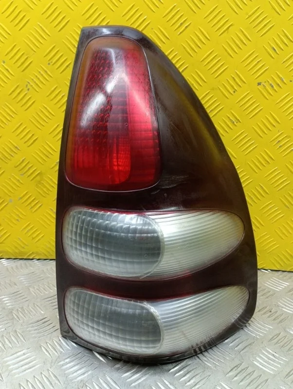 Фонарь задний правый Toyota Land Cruiser Prado 120 (2002-2009) 2003