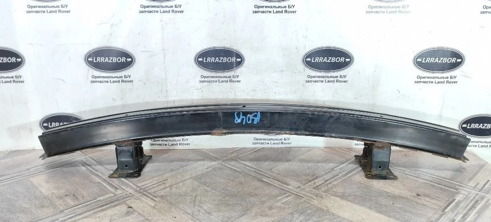 Усилитель переднего бампера DISCOVERY 3/4 L319