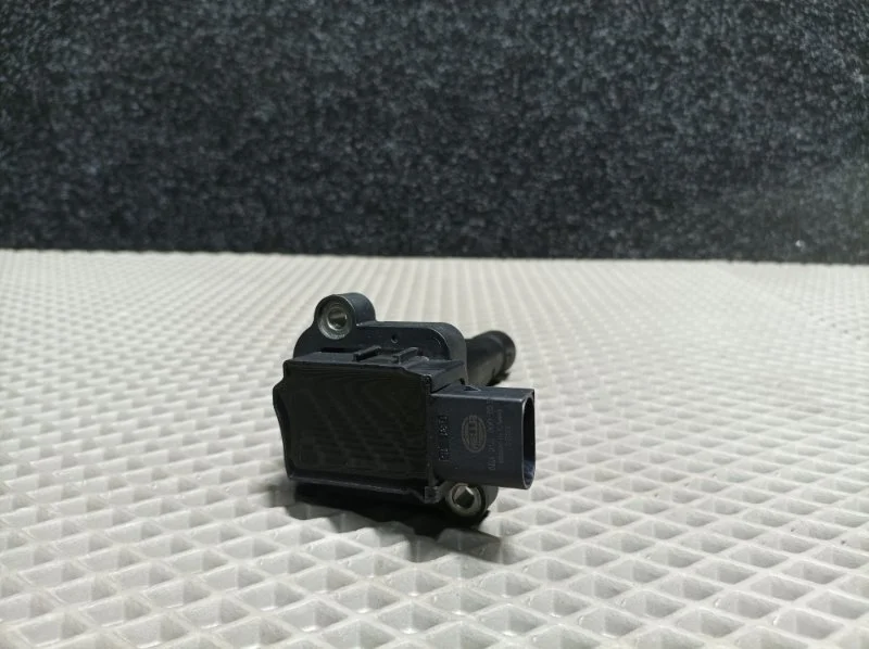 Катушка зажигания Mercedes-Benz C-Klasse 2014 A0001502580 W204 M271.820