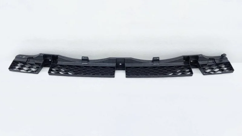 Кронштейн бампера Volkswagen Touareg 2014 NF