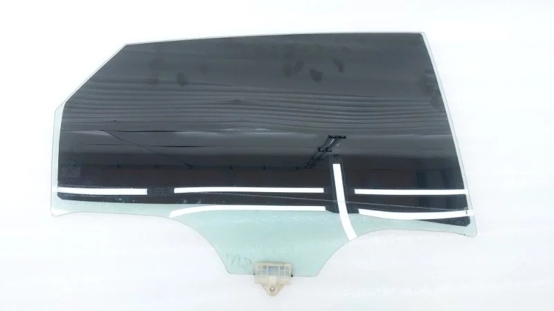 Стекло двери Kia K5 2021 DL3