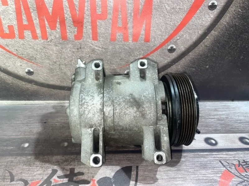 Компрессор кондиционера Nissan Teana J31