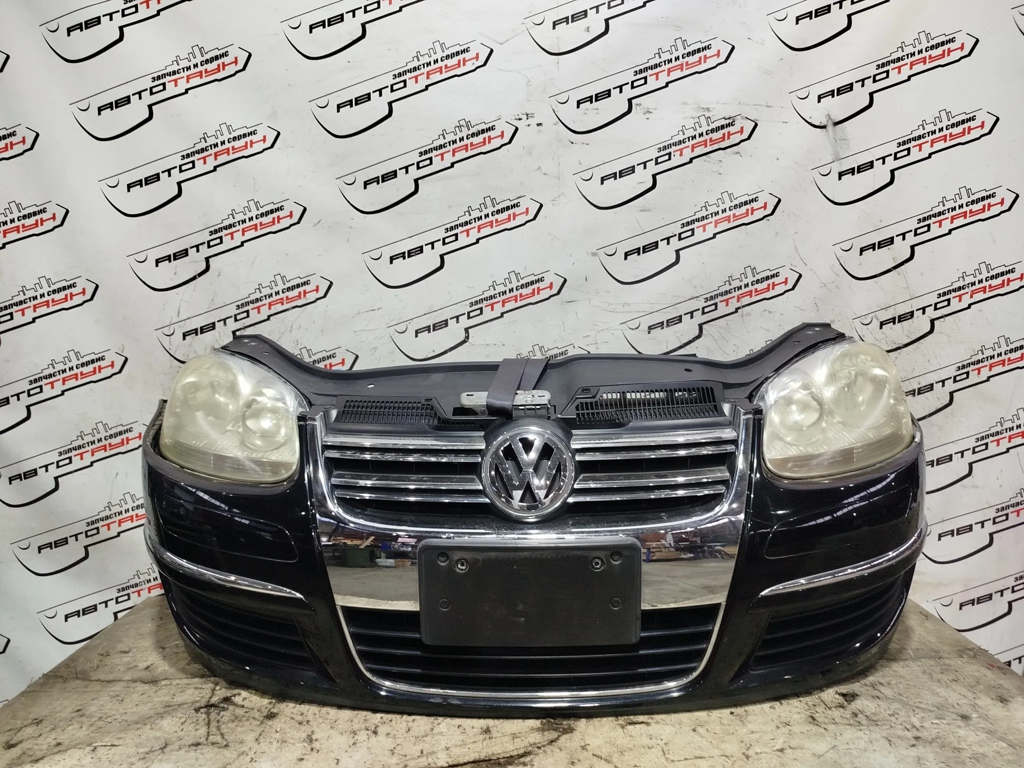 NOSECUT VOLKSWAGEN GOLF JETTA 1K2 1K5 MK5 WAGON SEDAN 1K0807217E черный, LC9X KA9846