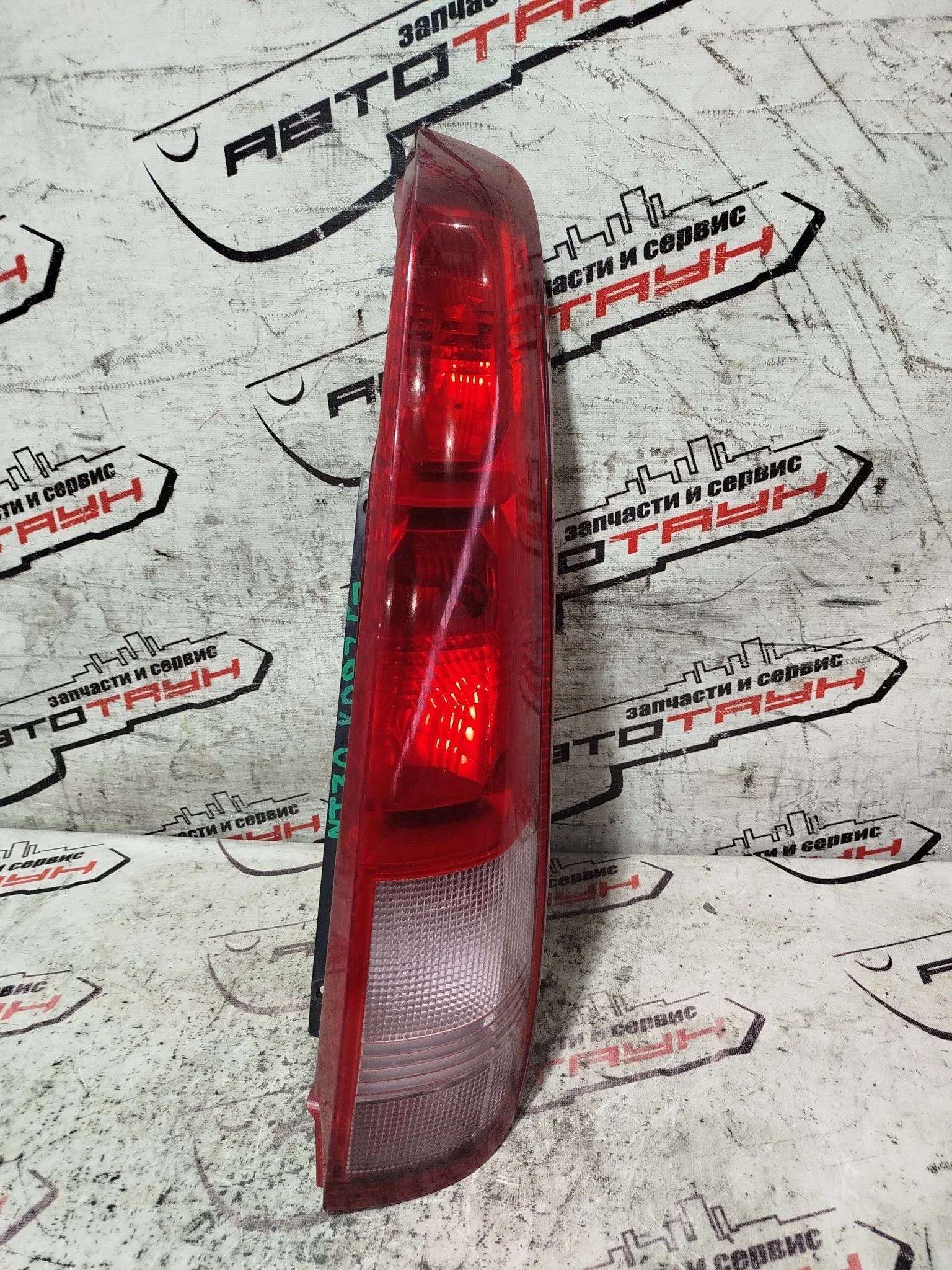 ФОНАРЬ NISSAN X-TRAIL NT30 PNT30 T30 4913 РОЗОВЫЙ ПРАВЫЙ 26550EQ00A KA9767