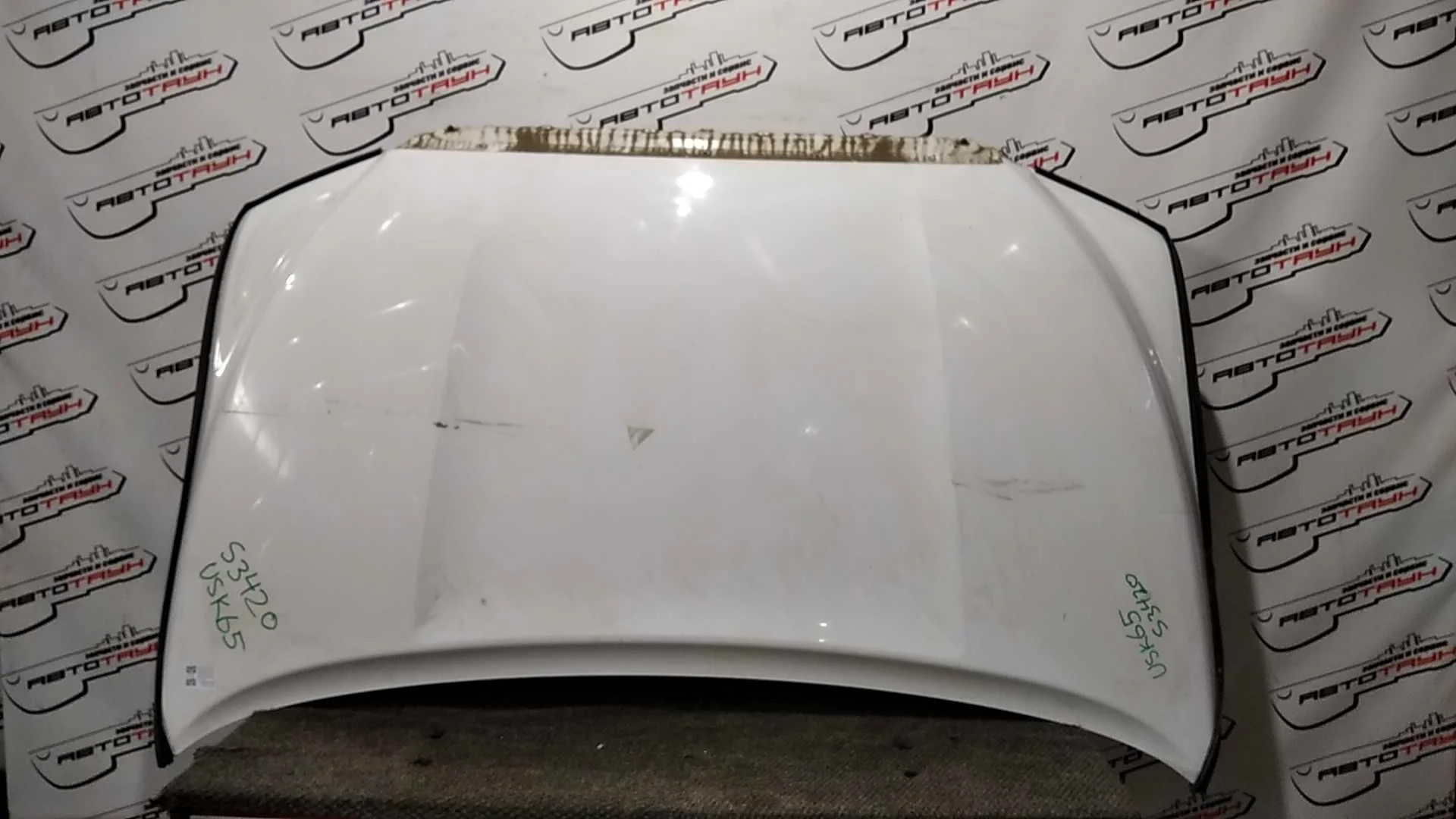 КАПОТ TOYOTA SEQUOIA TUNDRA GSK50 GSK51 GSK52 UCK51 UCK52 UCK56... UPK57 USK50 USK51 USK52 USK55 USK56 USK57 USK60 USK65 533010C040 1 МОДЕЛЬ 2 МОДЕЛЬ белый, 040 S3420