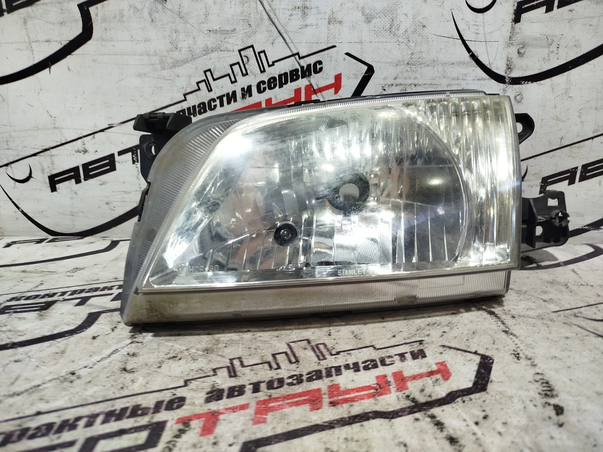 ФАРА MAZDA FORD DEMIO FESTIVA DW3W DW3WF DW5W DW5WF P1001 ГАЛОГЕН ЛЕВАЯ 2 МОДЕЛЬ D267510L0C S3762Z