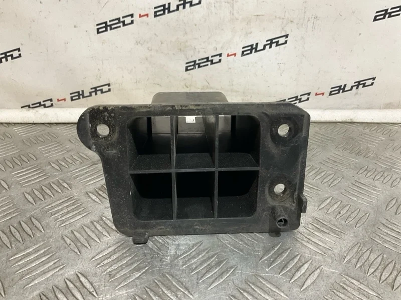 Крепление усилителя бампера Peugeot 3008 2011 9682791480 1 1.6, переднее левое