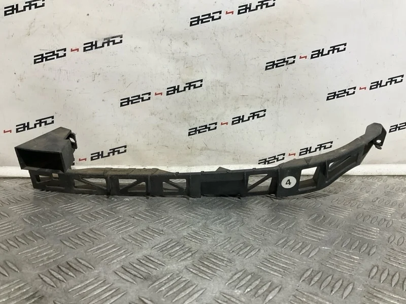 Крепление фары Mazda 3 BN8V50161 BK, левое