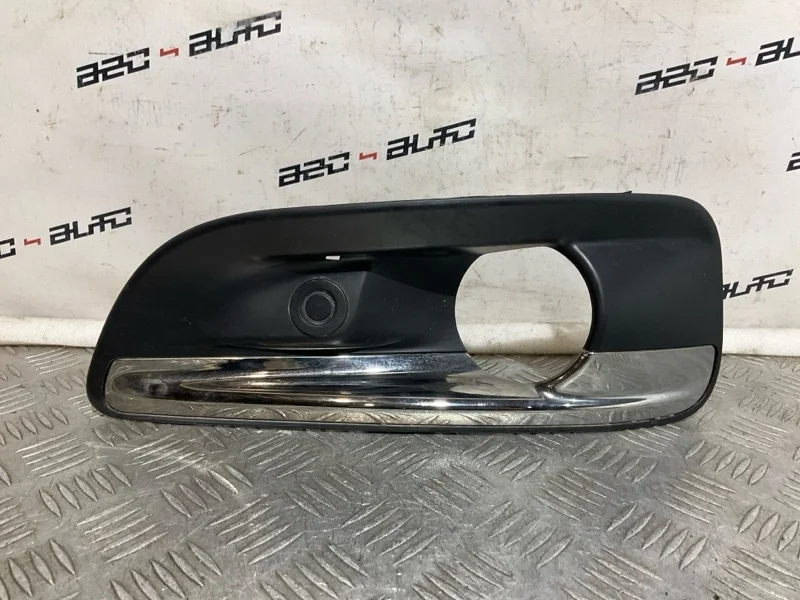 Накладка противотуманной фары Citroen C4 2016 9687983680 B7 1.2, левая