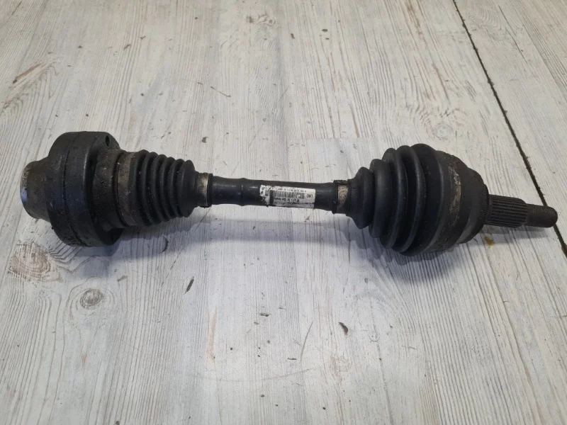 Привод сборе VW Touareg 1 2003-2010 7L
