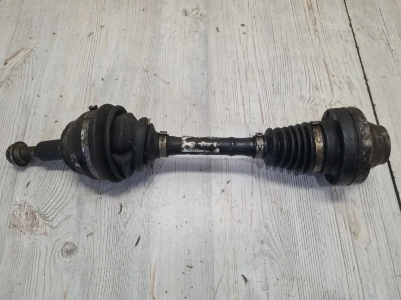 Привод сборе VW Touareg 1 2003-2010 7L