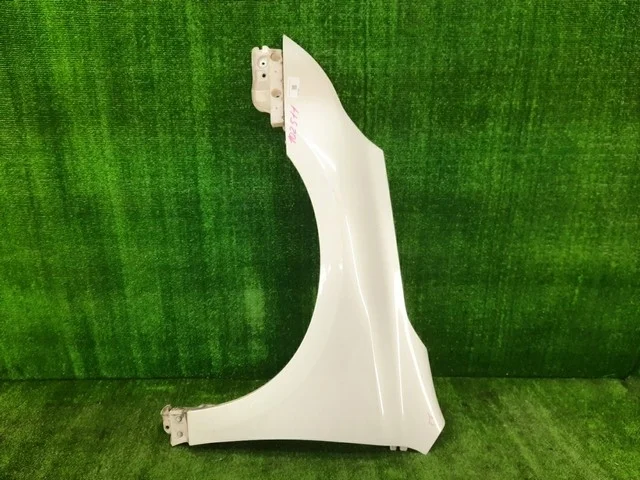 Крыло переднее левое (скол краски) J32 NISSAN TEANA J32 2008-2012, TEANA J32 2011-2014