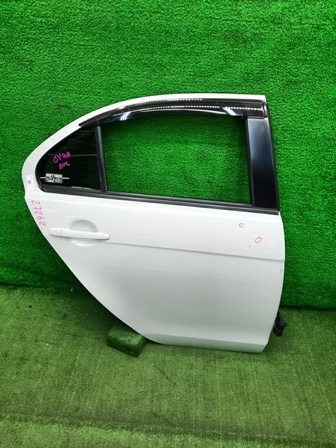 Дверь задняя правая (царапины) CY4A MITSUBISHI LANCER X CY 2007-2010, LANCER X CY 2010-2014