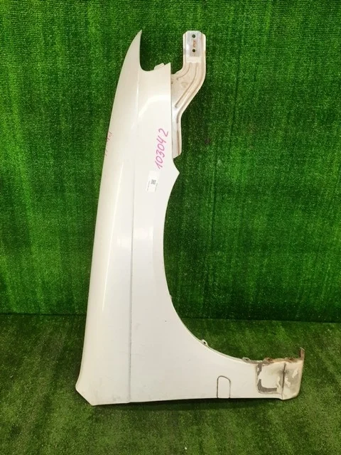 Крыло переднее правое W11 NISSAN AVENIR II W11 1998-2005, EXPERT W11 1999-2002, EXPERT W11 2002-2007