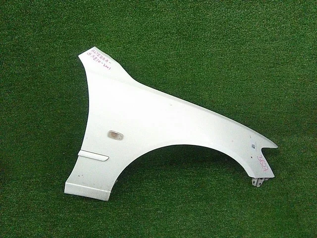Крыло переднее правое GXE10 LEXUS IS I 200/300 XE10 1998-2005, TOYOTA ALTEZZA XE10 1998-2001, ALTEZZA XE10 2001-2005, ALTEZZA GITA XE10 1998-2005