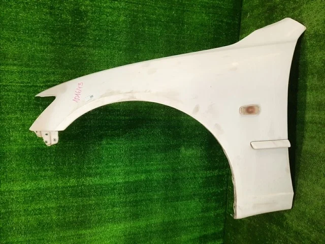 Крыло переднее левое GXE10 LEXUS IS I 200/300 XE10 1998-2005, TOYOTA ALTEZZA XE10 1998-2001, ALTEZZA XE10 2001-2005