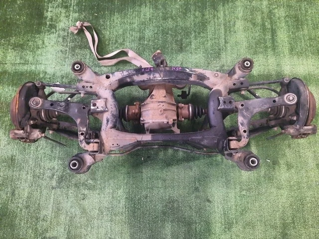 Балка задняя GXE10 TOYOTA VEROSSA X11 2001-2004, BREVIS G10 2001-2007, CROWN S170 1999-2007, LEXUS IS I 200/300 XE10 1998-2005