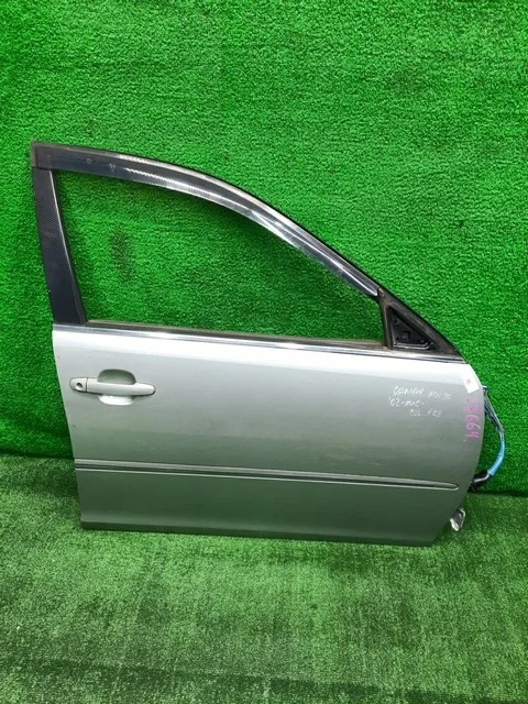 Дверь передняя правая (царапины) ACV30 TOYOTA CAMRY XV30 2001-2004, CAMRY XV30 2004-2006