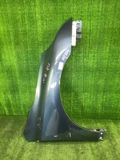 Крыло переднее правое (царапины) J32 NISSAN TEANA J32 2008-2012, TEANA J32 2011-2014
