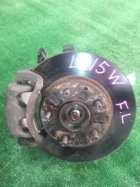 Кулак поворотный левый LW5W MAZDA MPV LW 1999-2002, MPV LW 2002-2003