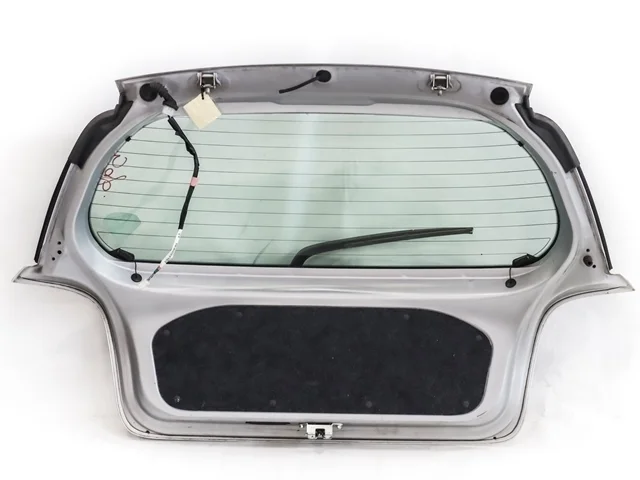 Крышка багажника SCP10 TOYOTA YARIS XP10 1999-2003, YARIS XP10 2003-2005, VITZ XP10 1999-2001, VITZ XP10 2001-2005