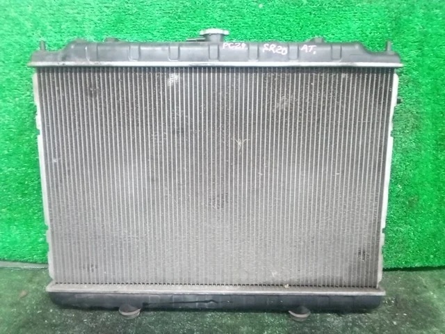 Радиатор охлаждения двигателя PC24 NISSAN SERENA II C24 1999-2001, SERENA II C24 2001-2005