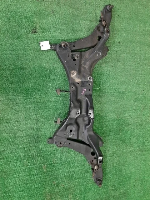 Балка передняя CU2W MITSUBISHI OUTLANDER CU 2003-2007, LANCER IX CS 2003-2005, LANCER IX CS 2005-2010, DION CR 2000-2005, AIRTREK CU 2001-2005