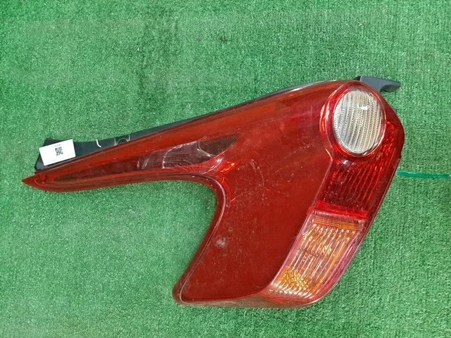 Фонарь задний левый F15 NISSAN JUKE YF15 2010-2014