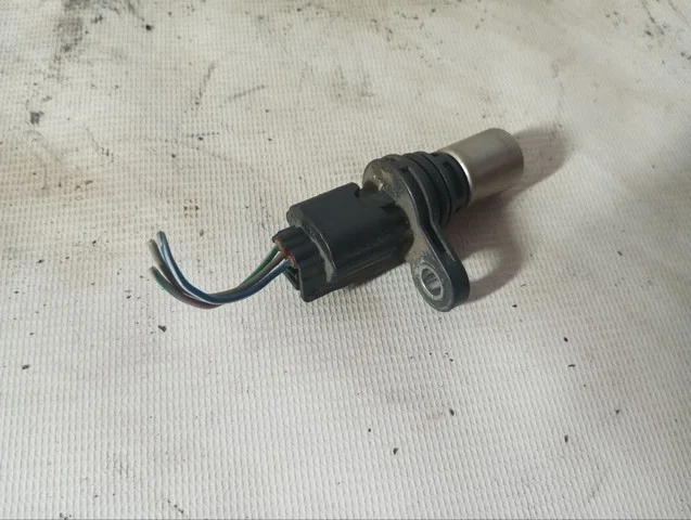 Датчик положения распредвала E12 NISSAN JUKE YF15 2014-2019, NOTE E11 2008-2012, TIIDA C11 2007-2014, JUKE YF15 2010-2014, NOTE E12 2012-2016