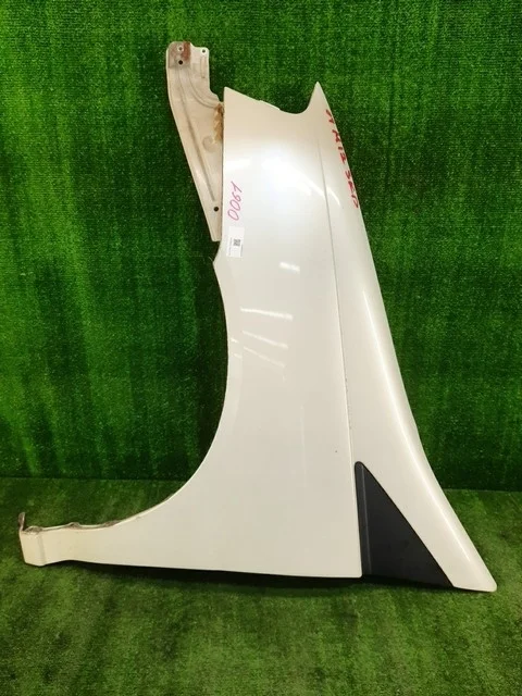 Крыло переднее левое M12 NISSAN LIBERTY / PRAIRIE M12 2001-2004