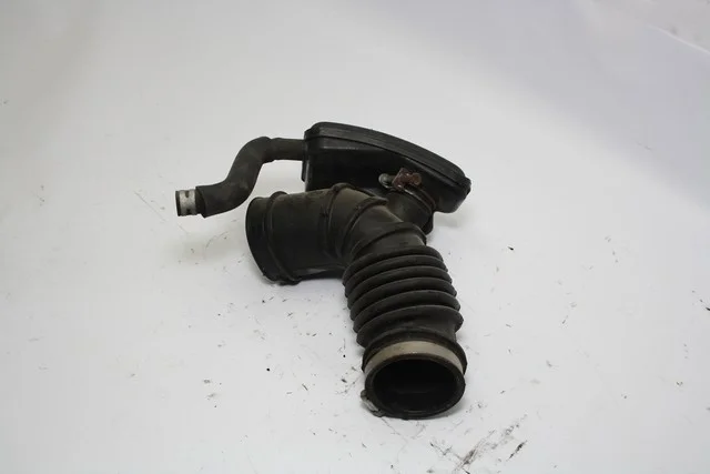 Патрубок корпуса воздушного фильтра CW5W MITSUBISHI OUTLANDER XL CW 2007-2010, OUTLANDER XL CW 2010-2012