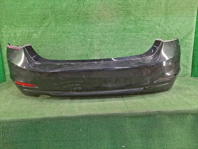 Бампер задний (царапины, без правого катафота) F30 BMW 3-Series F30 / F31 / F80 2011-2015