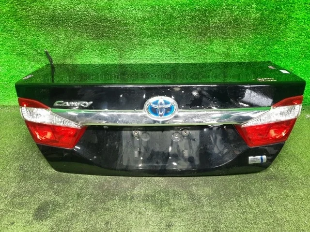 Крышка багажника AVV50 TOYOTA CAMRY XV50 2011-2014