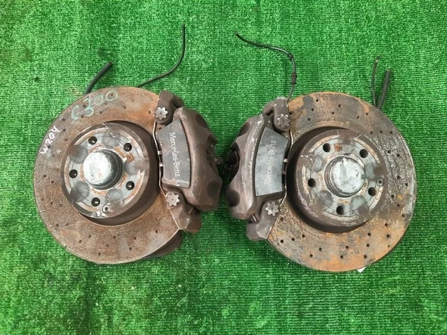 Кулак поворотный левый+правый W204 MERCEDES BENZ MERCEDES BENZ C-CLASS W204 2007-2015
