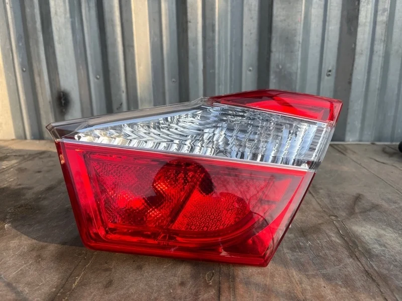 Фонарь Toyota Camry 2011-2014 50