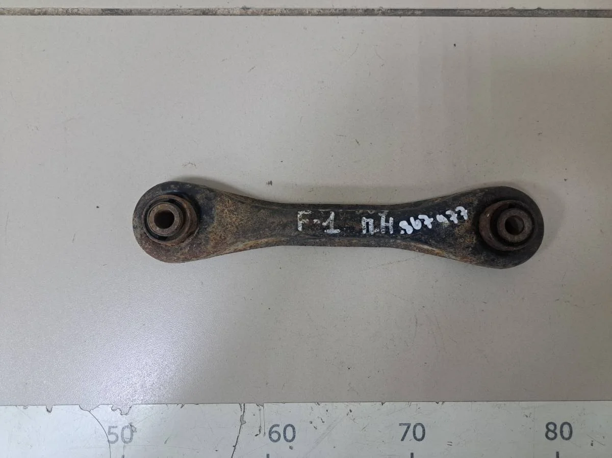 Рычаг задний поперечный Ford Focus 1 1998-2004