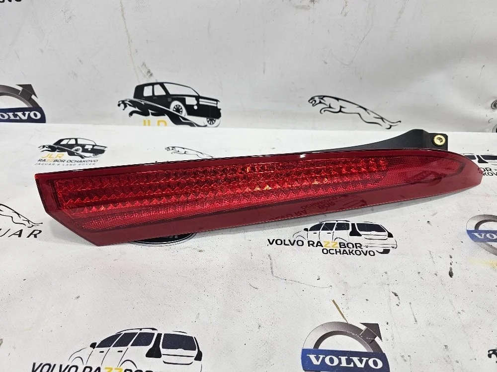 Фонарь задний правый верхний Volvo XC90 2006-2014 XC90 I рестайлинг (2006—2014)
