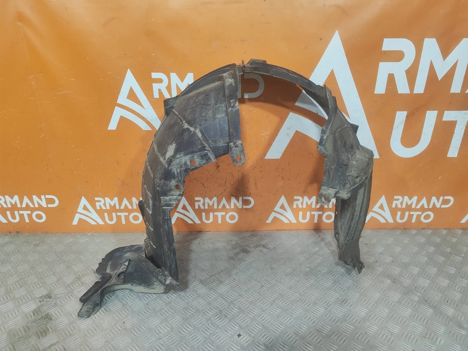Подкрылок Nissan X-Trail 2013-2019 T32
