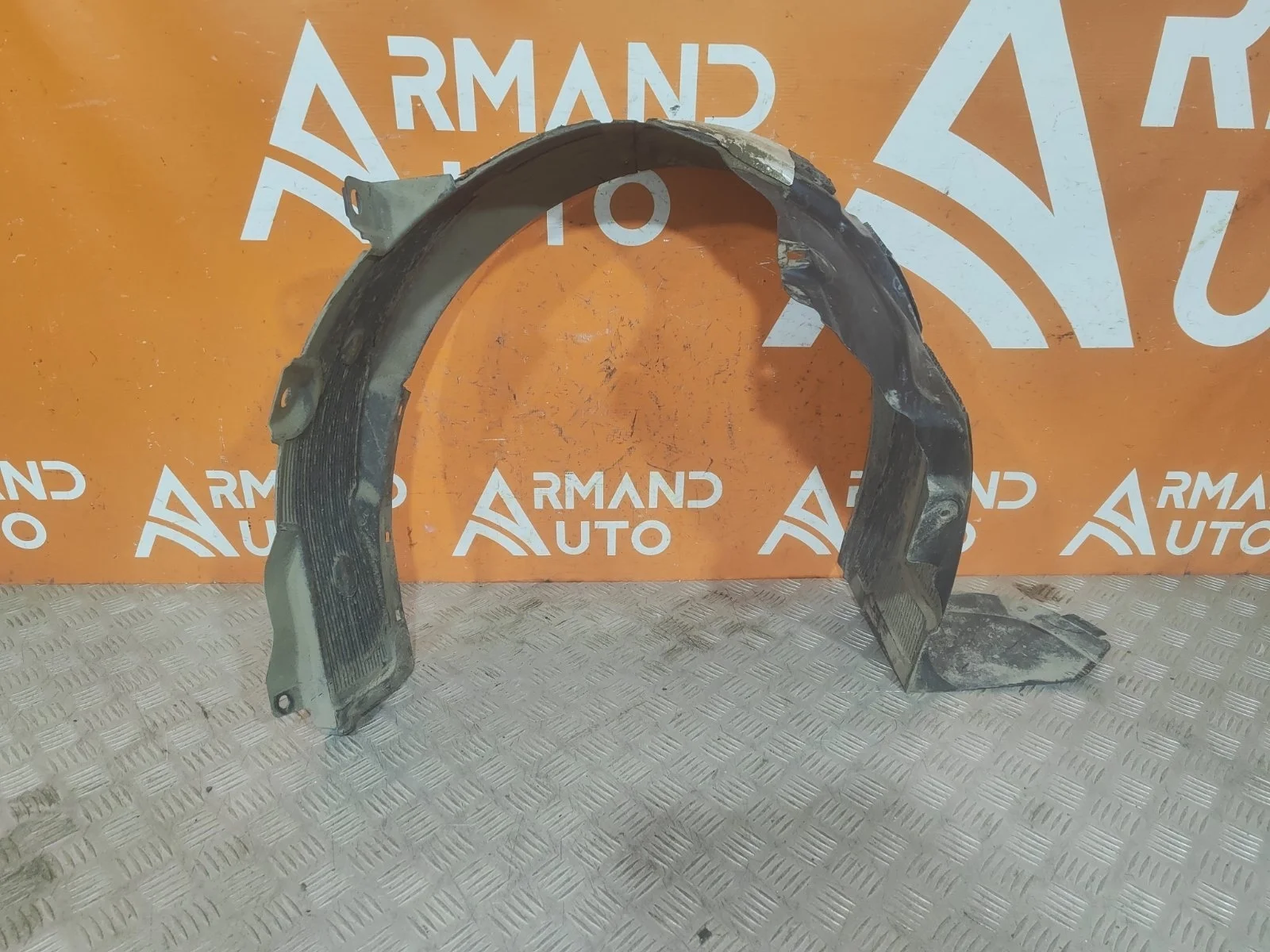 Подкрылок Hyundai Solaris 2010-2014