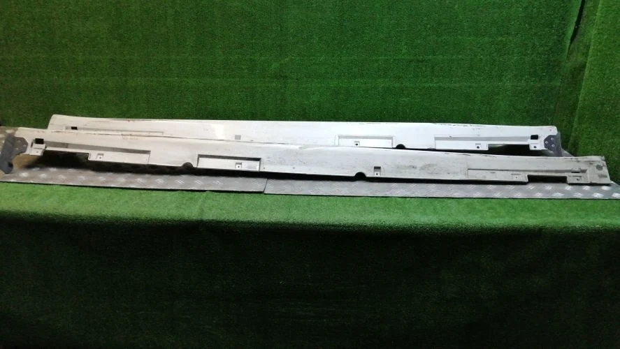 накладка на порог Kia G4ND TF Kia K5 G4ND TF 877512T100,877522T100