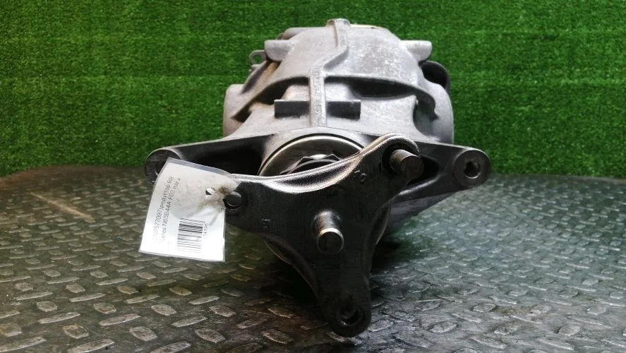 редуктор Bmw N63B44A F02 Bmw 7-Series N63B44A F02 33107577097,33107577098