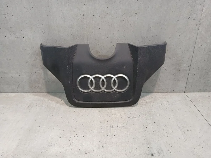 Накладка декоративная Audi S5 2013 8T